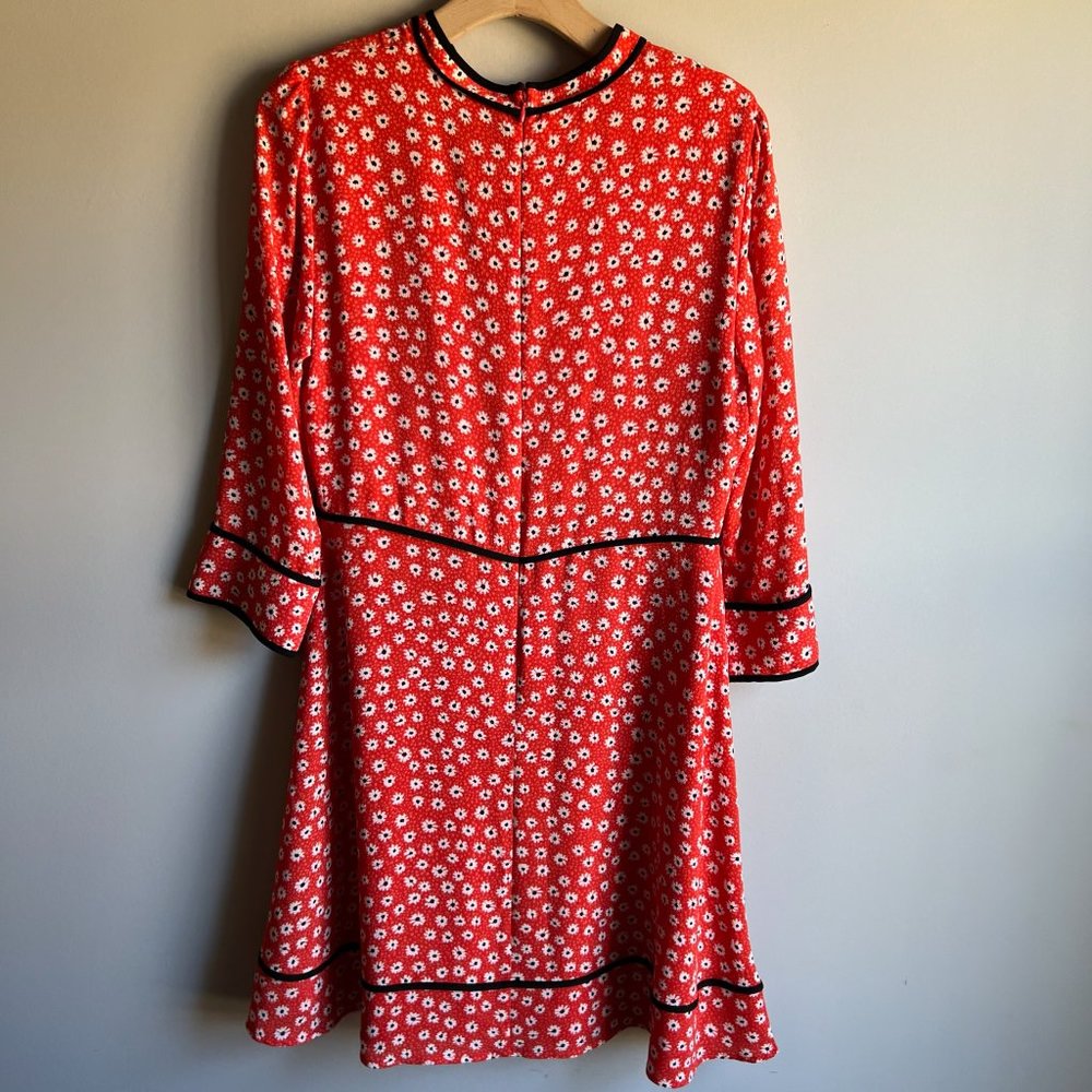 CeCe 🌺 Red Floral Dress with Black Trim - Picture 6 of 8